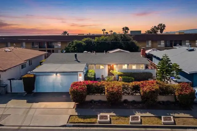 3026 Poinsettia Dr, San Diego, CA 92106 - #1