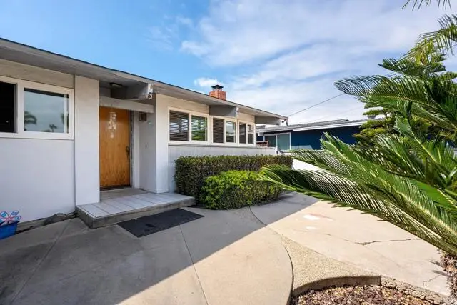 3026 Poinsettia Dr, San Diego, CA 92106 - #2