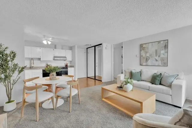3050 Rue D'Orleans  #421, San Diego, CA 92110 - #1