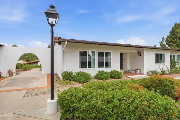 16555 Caminito Vecinos  #39, San Diego, CA 92128