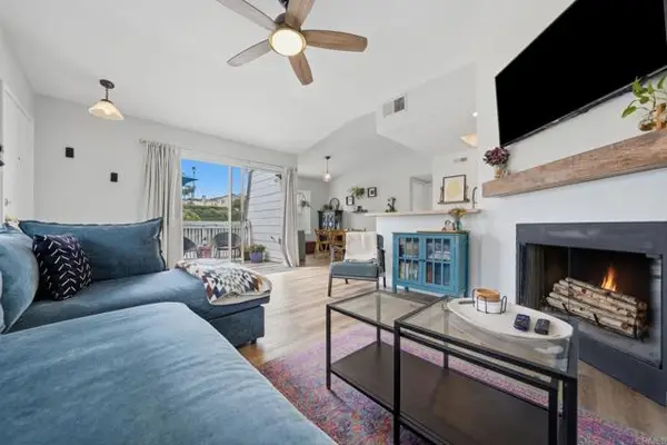 5064 Via Manos  #F, Oceanside, CA 92057