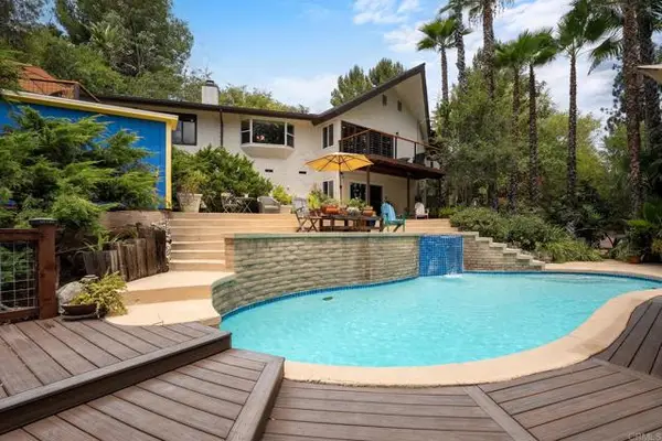 11133 VALLEY LIGHTS DR., El Cajon, CA 92020