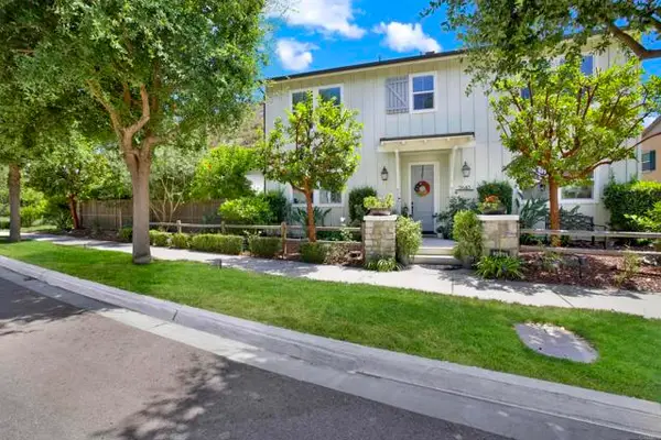 2640 Overlook Point Drive, Escondido, CA 92029