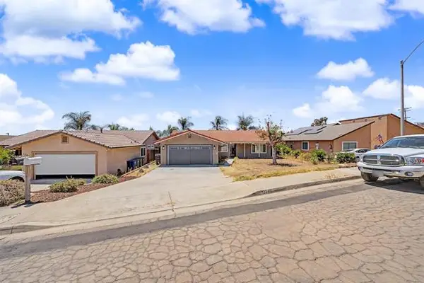 1284 Bates Ln, El Cajon, CA 92021