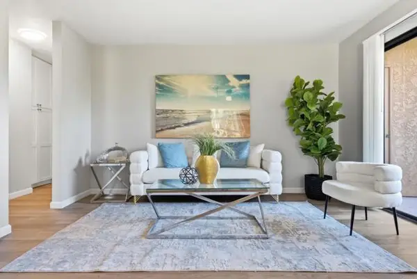 10623 Dabney Drive  #39, San Diego, CA 92126