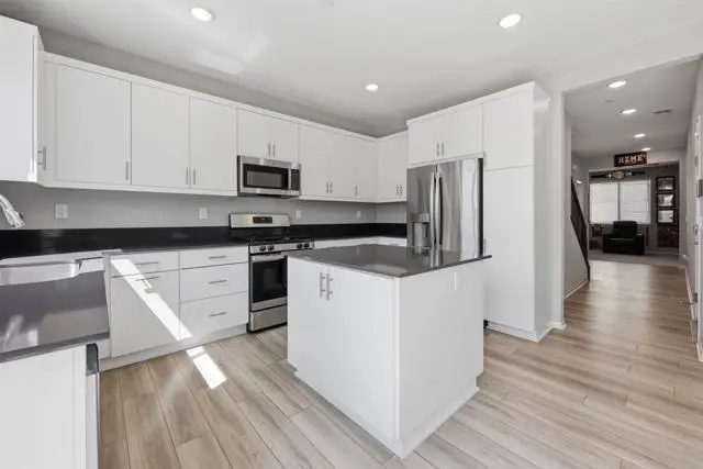 253 Paddock Lane, Fallbrook, CA 92028 - #3