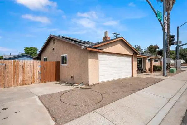 8809 Los Coches Rd, Lakeside, CA 92040