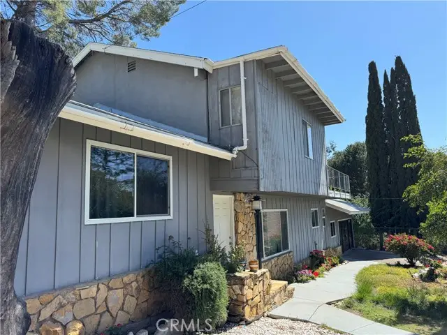 4922 Lowell Avenue, Glendale, CA 91214 - #2