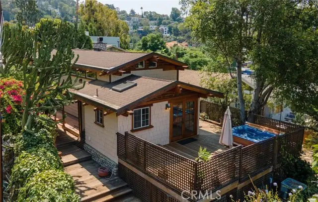 3950 De Longpre Avenue, Los Angeles, CA 90027 - #1