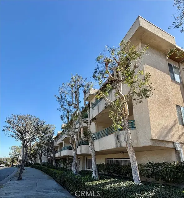 2222 Mesa  #17, San Pedro, CA 90731