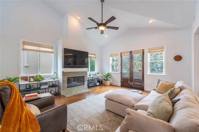 2224 Gates Avenue  #B, Redondo Beach, CA 90278 - #1