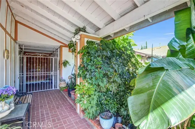 7245 Irondale, Winnetka, CA 91306 - #3