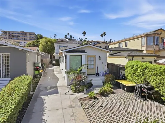 2641 Kerckhoff Avenue, San Pedro, CA 90731 - #1