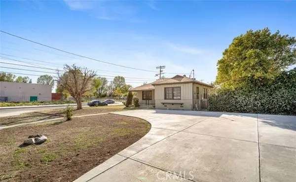 8503 Newcastle Avenue, Northridge, CA 91325