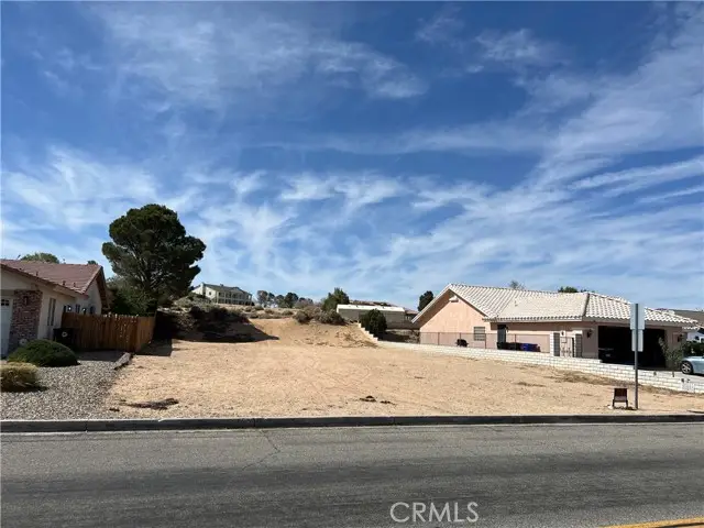 27506 Silver Lakes Pkwy, Helendale, CA 92342 - #2