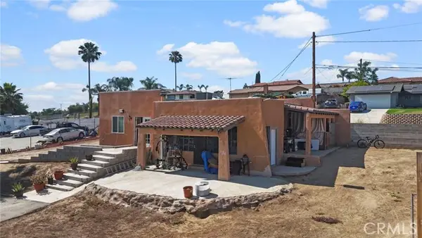 8035 Santa Rita Street, Corona, CA 92881