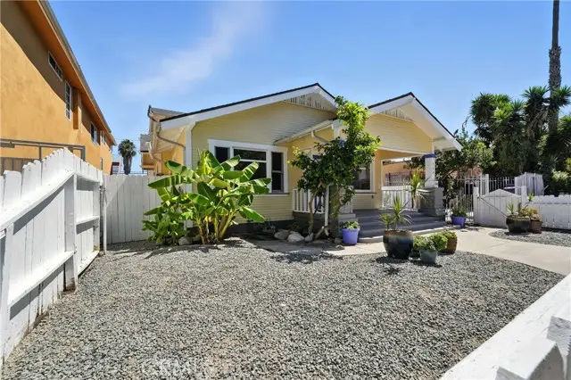 732 Saint Louis Avenue, Long Beach, CA 90804 - #2