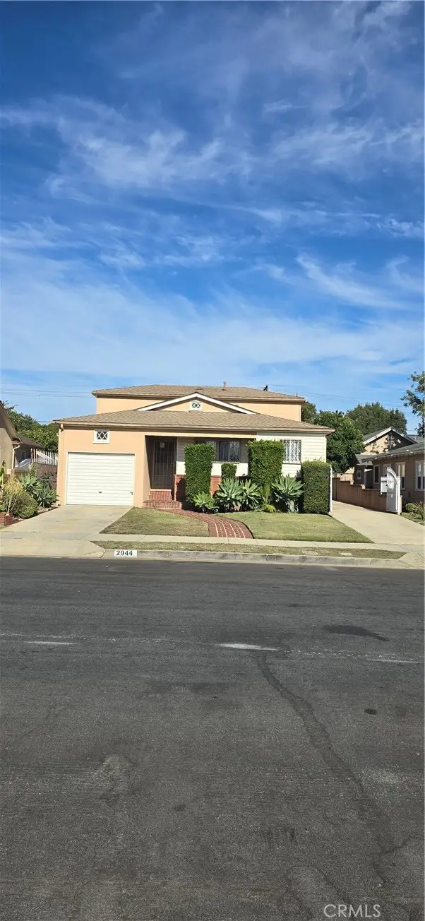 2944 8th Avenue, Los Angeles, CA 90018 - Image #1