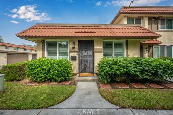 2697 Parkside Lane, Anaheim, CA 92801