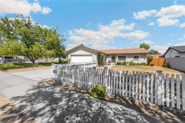 914 Placer Avenue, Ontario, CA 91764 - #2