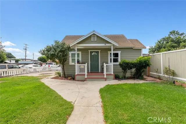 926 Pine, Santa Ana, CA 92701 - #1