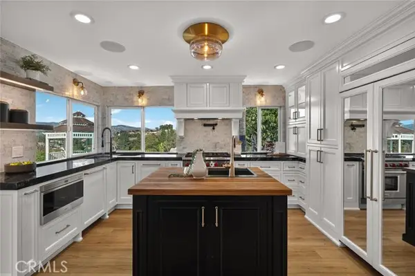 266 Via Montanera, Anaheim, CA 92807