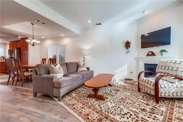 5921 Cypress Point, Long Beach, CA 90808 - Image #3