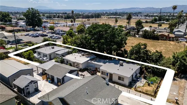 7225 Barton, San Bernardino, CA 92404 - #2