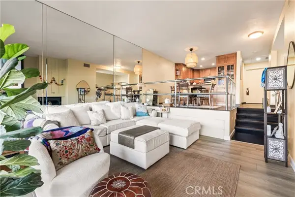 5217 Marina Pacifica  #KEY 20, Long Beach, CA 90803