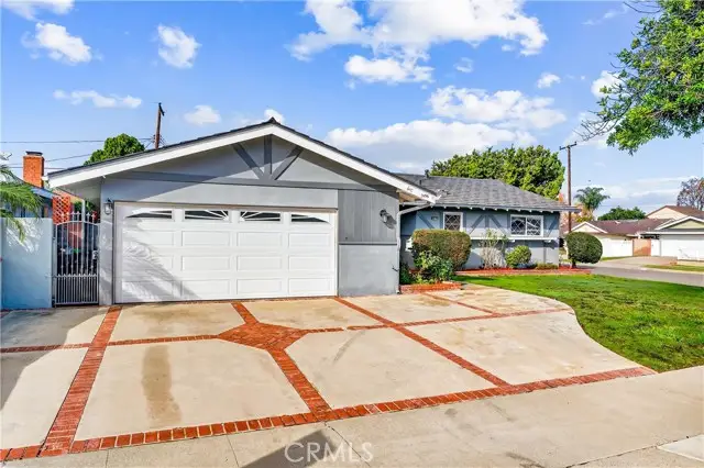 2496 Beechwood Street, Orange, CA 92865 - #2
