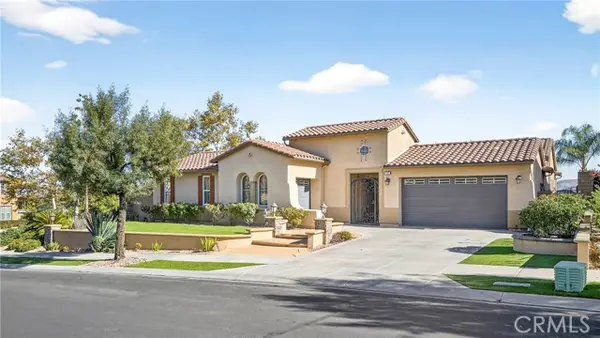 7837 Lady Banks Loop, Corona, CA 92883