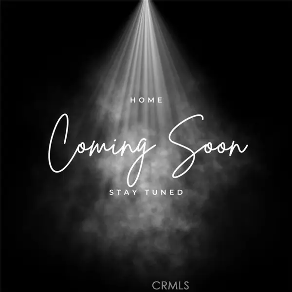 1000 Bishop, Santa Ana, CA 92701