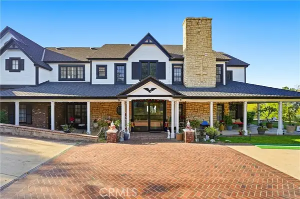 381 Henning Way, Anaheim, CA 92807