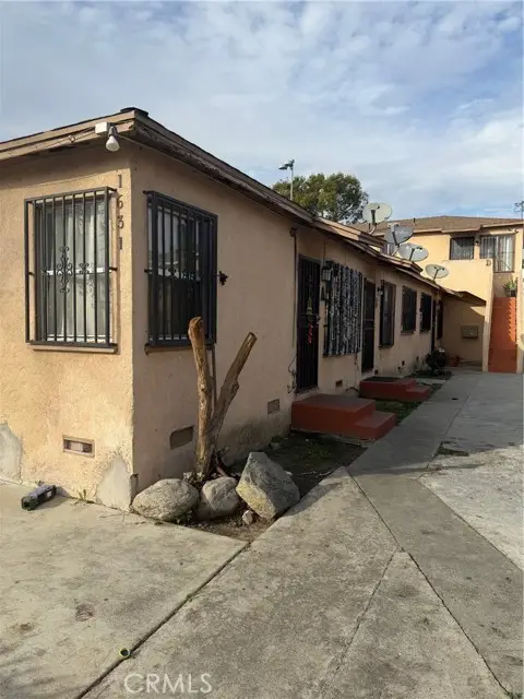 1631 Saunders, Compton, CA 90221