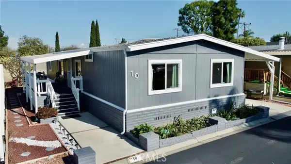 692 Adele #10, Orange, CA 92867