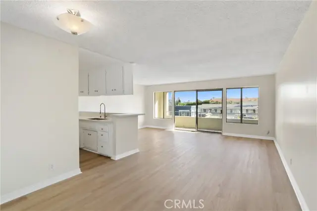 1187 3rd Street  #215, Long Beach, CA 90802 - Image #1