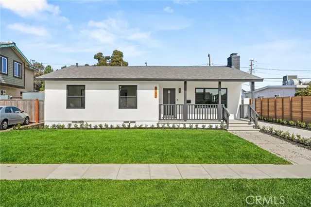 5757 Oakbrook Street, Long Beach, CA 90815 - Image #1