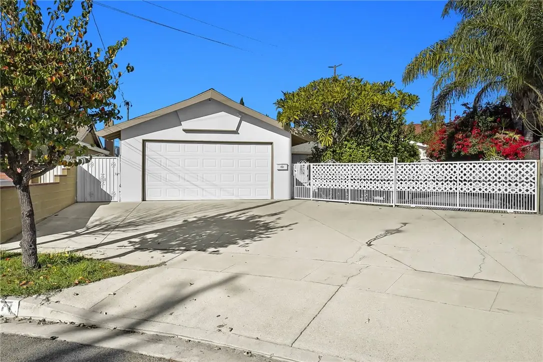14577 Sierra Way, Baldwin Park, CA 91706 - #1