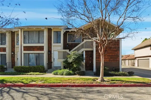 933 Downey  #20, Anaheim, CA 92804 - #2