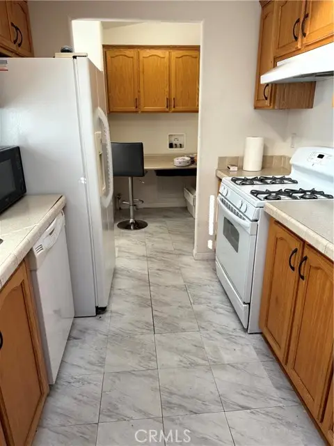 1660 Whittier Avenue  #17, Costa Mesa, CA 92627 - Image #3