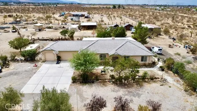 12008 Sierra Vista, Phelan, CA 92371 - #2