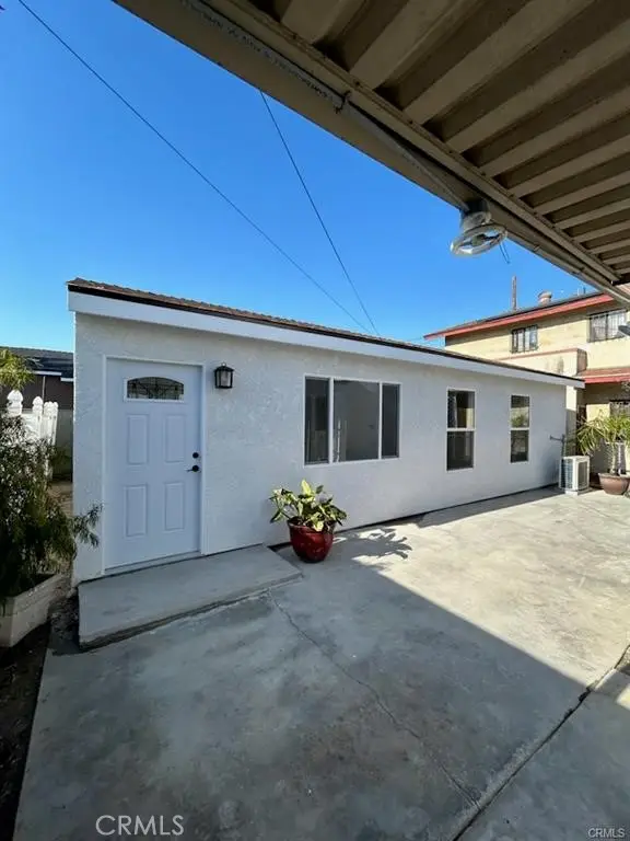2033 Burnett Street, Long Beach, CA 90810 - #2