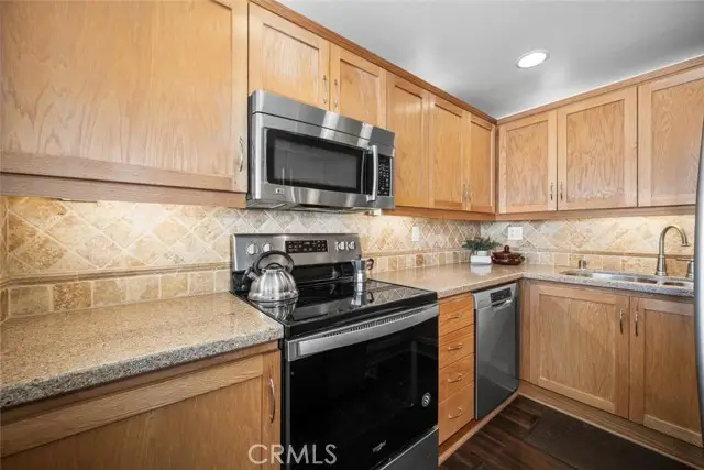 525 E Seaside Way  #409, Long Beach, CA 90802 - Image #3