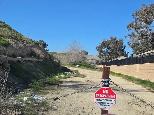 14140 Rodeo Drive, Victorville, CA 92395