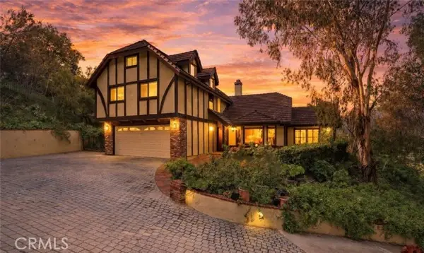 24300 Sylvan Glen, Calabasas, CA 91302