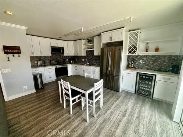 2910 Bradford Place, Santa Ana, CA 92707