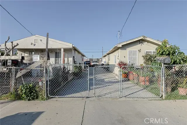 1831 3rd, Santa Ana, CA 92703 - #2