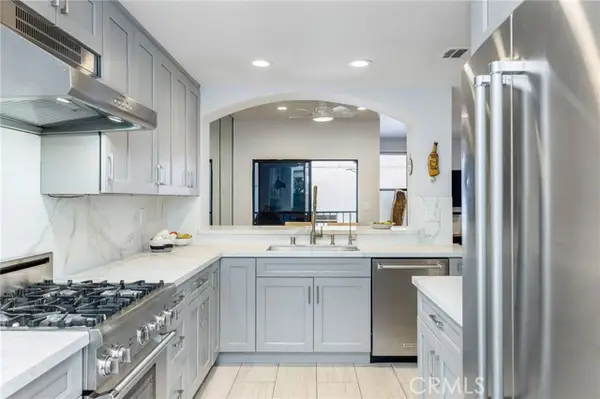 425 Ocean Boulevard  #320, Long Beach, CA 90802