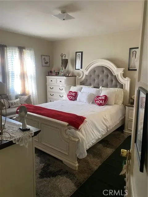 2115 102nd, Los Angeles, CA 90047 - #2