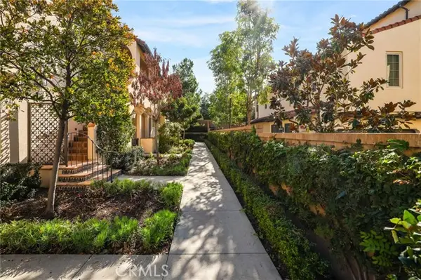 753 Spring Gdn, Irvine, CA 92618